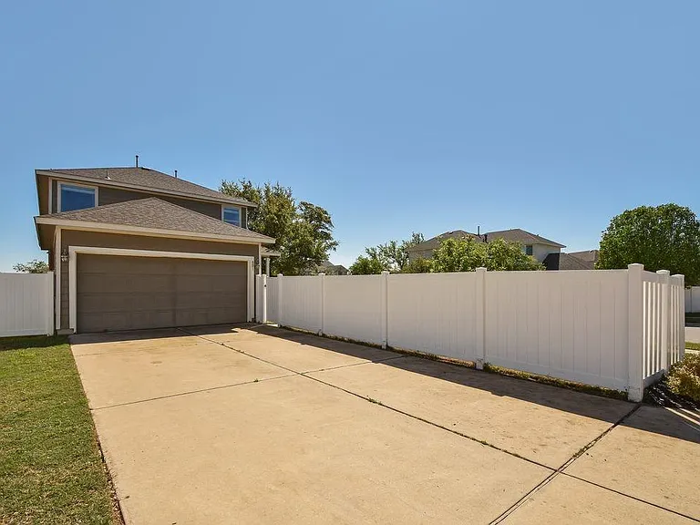 801 Brazos Bend Dr — Photo 57