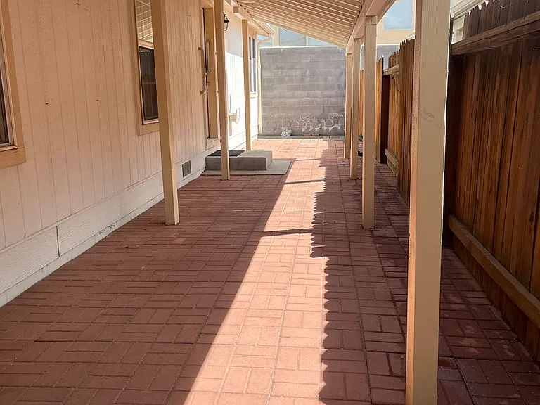 1237 Gambrel Dr — Photo 16