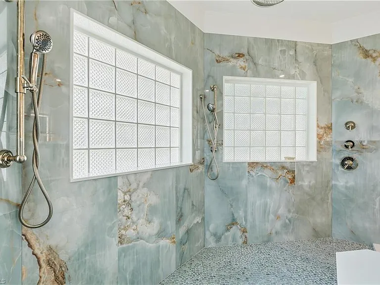 506 Pine Grove Ln — Photo 28