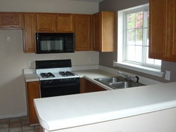 5th image of 343 W Oaks Trl