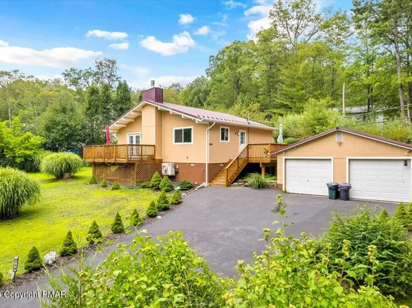 138 Kittatinny Dr, Bushkill, PA 18324