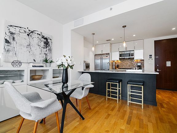 2nd image of 500 4th Ave APT 5D