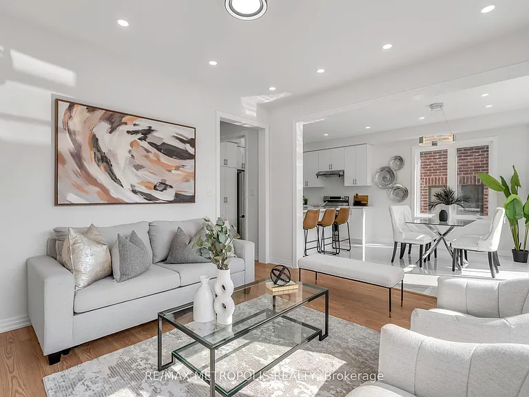 58 Belmont Dr — Photo 8
