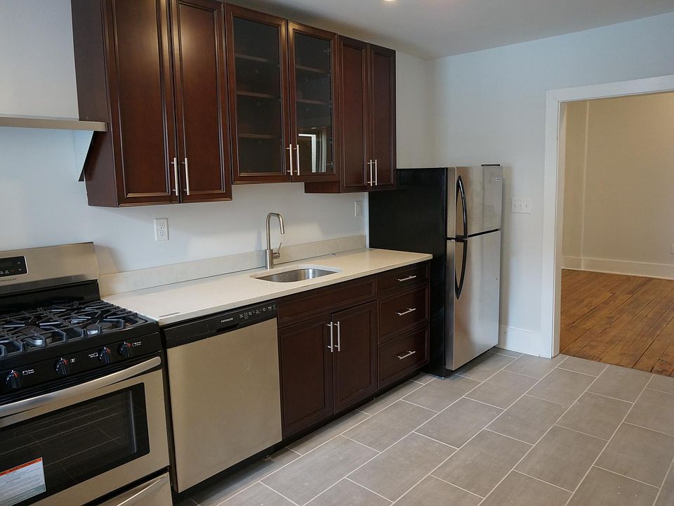 Kitchen 01