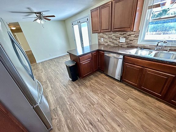5th image of 1108 Salty Marsh Ct
