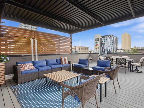 2nd image of 1107 N Paulina St #3