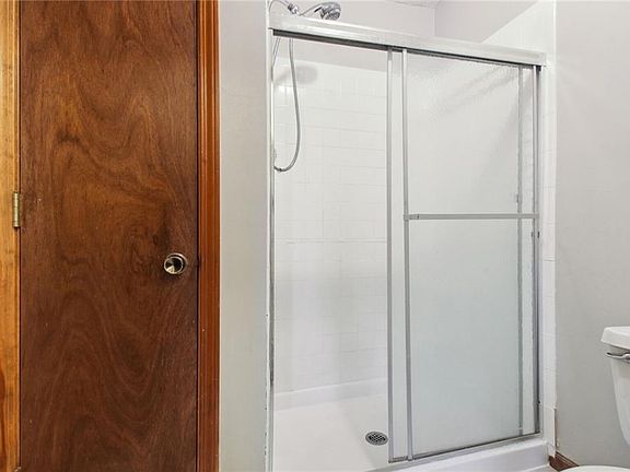 4th image of 14633 W 85th Ter