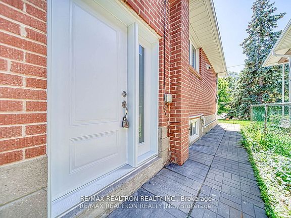 2nd image of 36 Beaver Valley Rd #2
