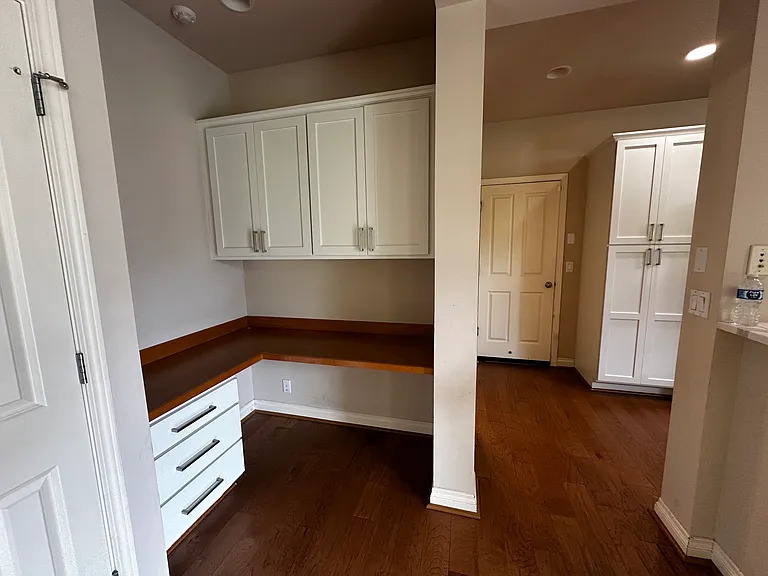 18866 NE 63rd Way #103 — Photo 14