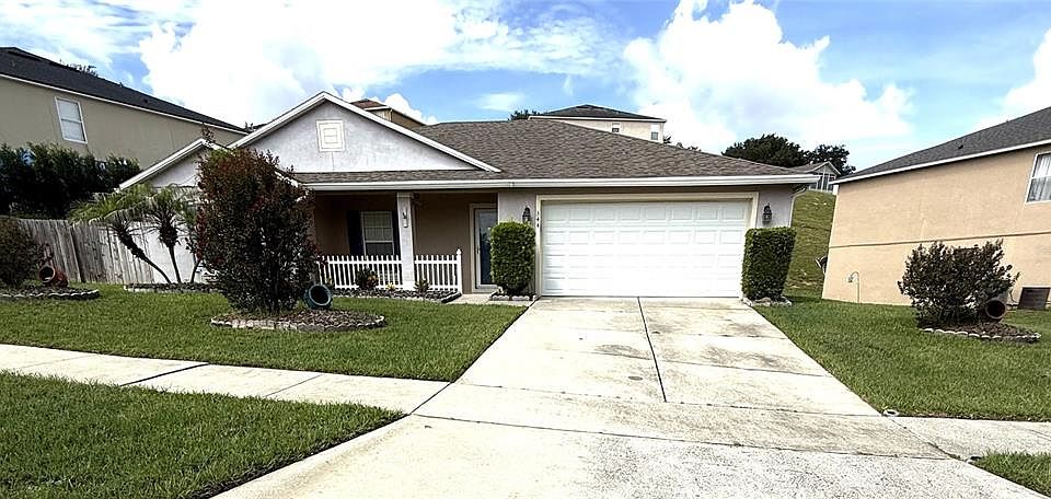 1st image of 344 Sky Valley St