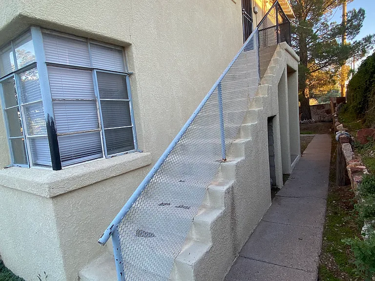 220 N Foch St #4 — Photo 9