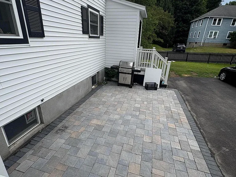 1 Delta Pl — Photo 19