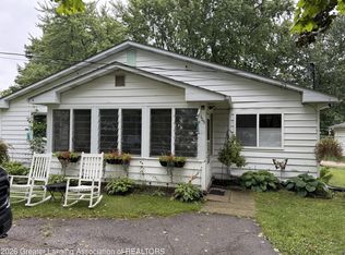 103 S Washington St, Perry, MI 48872
