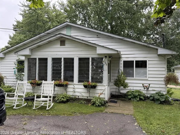 103 S Washington St, Perry, MI 48872