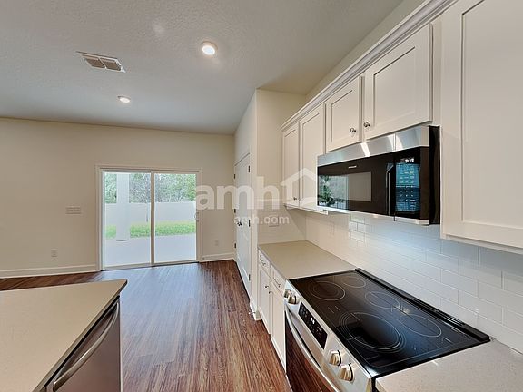 4th image of 8561 Belfort Landing Dr
