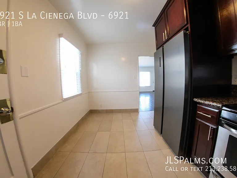 6921 S La Cienega Blvd #6921 — Photo 5