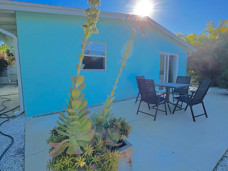 2229 Bougainvillea St — Photo 21