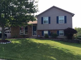 208 Assisiknoll Ct, Cincinnati, OH