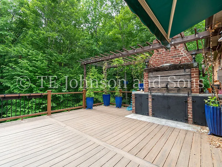 1112 Oakencroft Ct — Photo 53