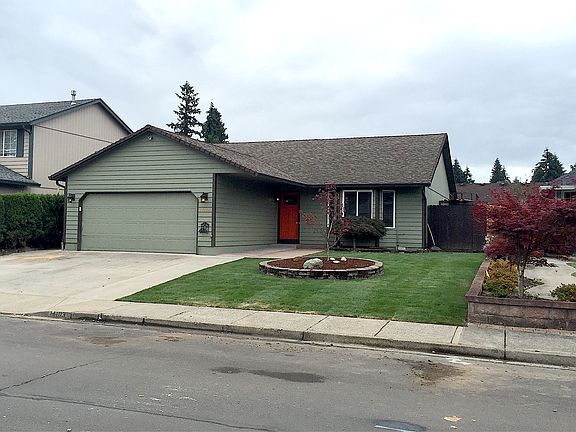 3rd image of 14103 NE 53rd St