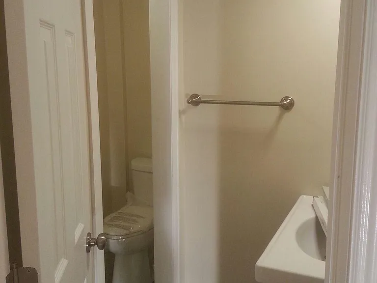 950 N Downing St #1 — Photo 11