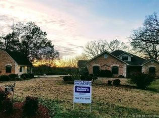 106 W Rim Cv, Broken Bow, OK 74728