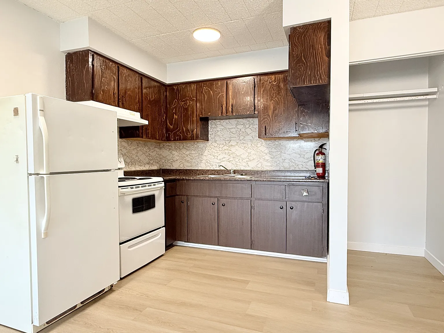 1 bed, 600 sqft, $1,137 — Photo 3