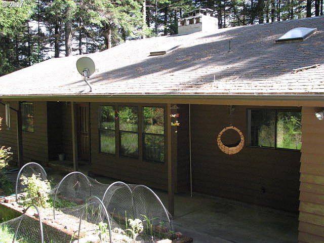 1st image of 42166 Vista Dr