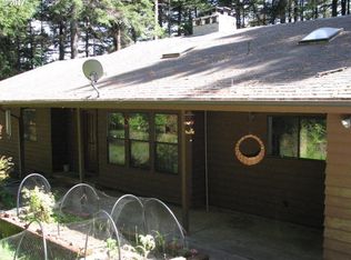42166 Vista Dr, Port Orford, OR 97465