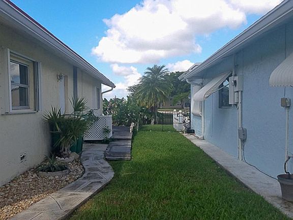4th image of 6609 NW 93rd Ave