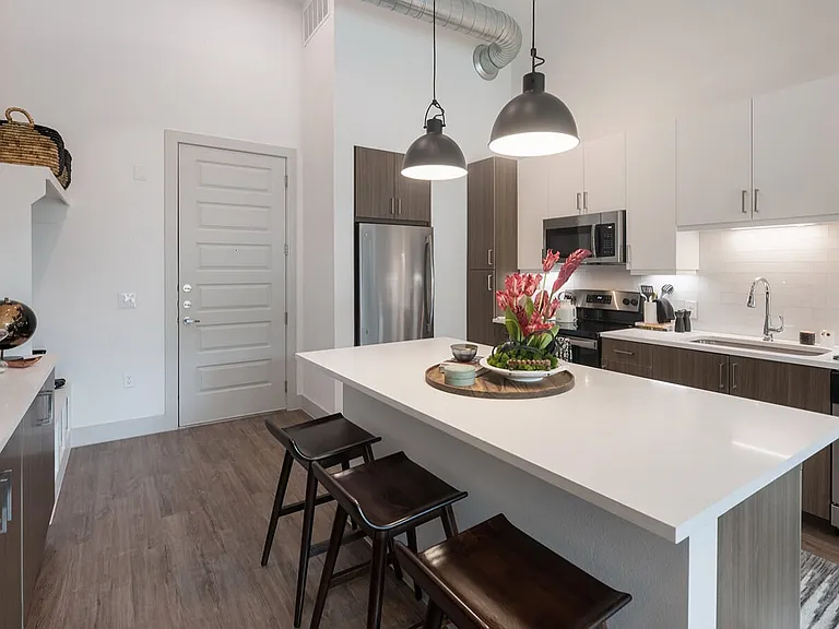 Augusta Flats — Photo 15