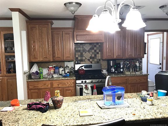 3rd image of 2207 E Foster Dr