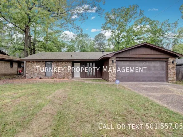 9920 Stardust Trl, Little Rock, AR 72209