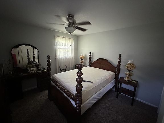 5th image of 616 Lake Terrace Dr