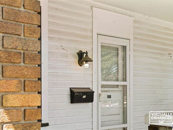 4th image of 52 Home Ave