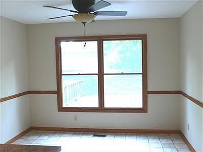 5th image of 771 Royston Dr