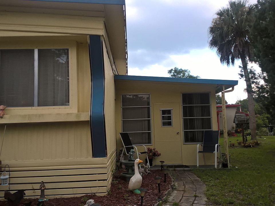 1st image of 145 West Lake Dr