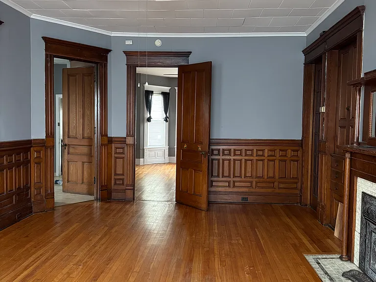 504 N McBride St #1 — Photo 3