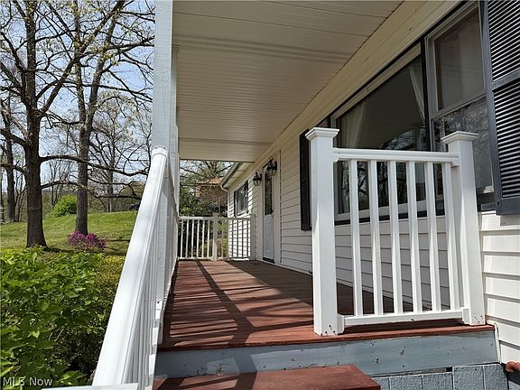 5th image of 43184 Osbourne Rd