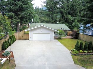 9358 Lee Smith Dr, Juneau, AK 99801