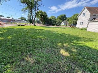 49 S Hering St, Appleton, MN 56208