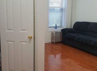 3630 31st St #2F, Astoria, NY 11106