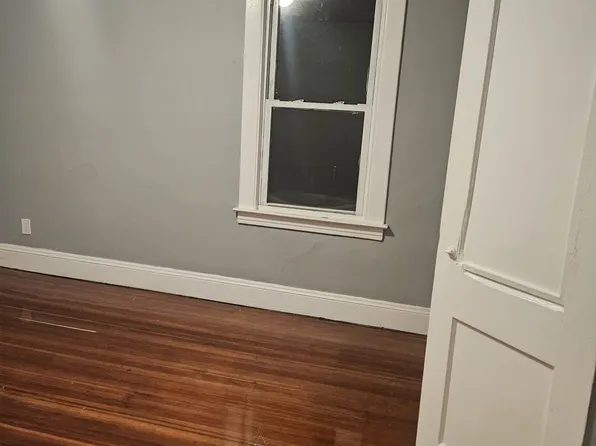 (undisclosed Address), New Haven, CT 06511