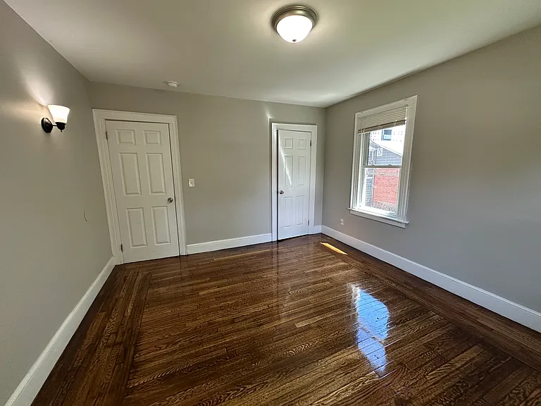 241 Fountain St — Photo 13