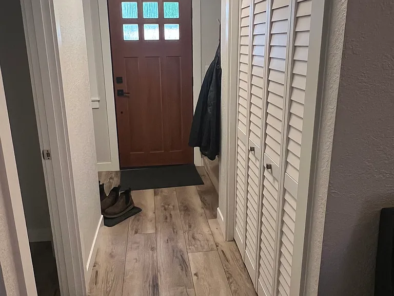 Entry Hallway