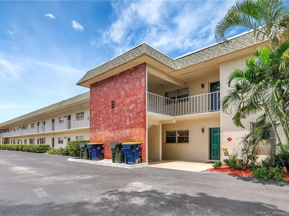 1900 S Kanner Hwy APT 8-107, Stuart, FL 34994