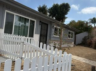 812 Duo Ct, Vista, CA 92084