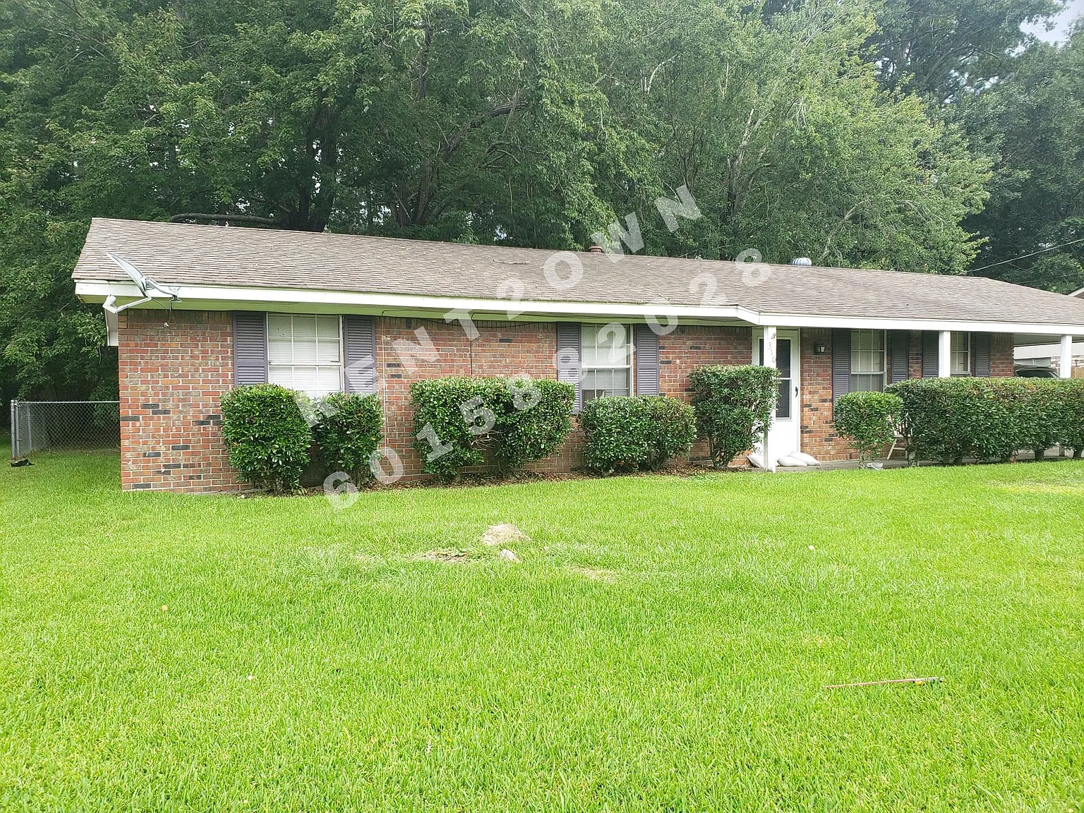 3 bed, 1300 sqft, $1,345 — Photo 3