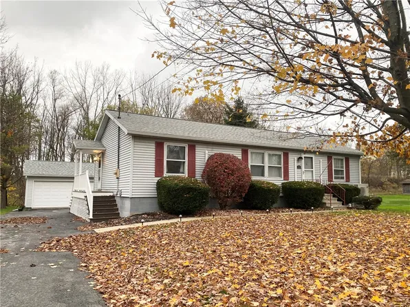 2627 Hamilton St, Weedsport, NY 13166