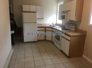 167 Chelsea St #2, Boston, MA 02128